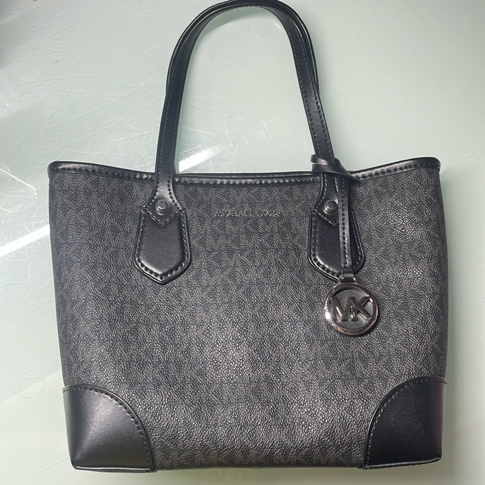 Michael Kors tote bag
